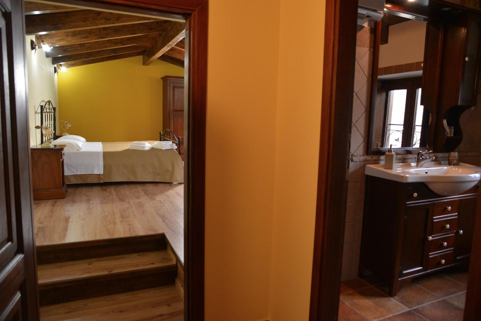 Hostal Borgo Patierno Conca della Campania Exterior foto