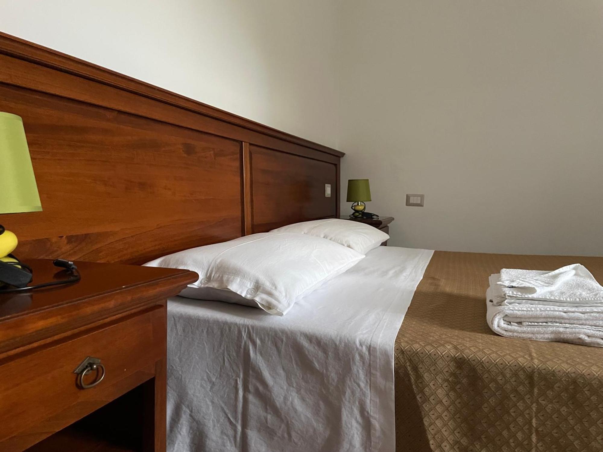Hostal Borgo Patierno Conca della Campania Habitación foto