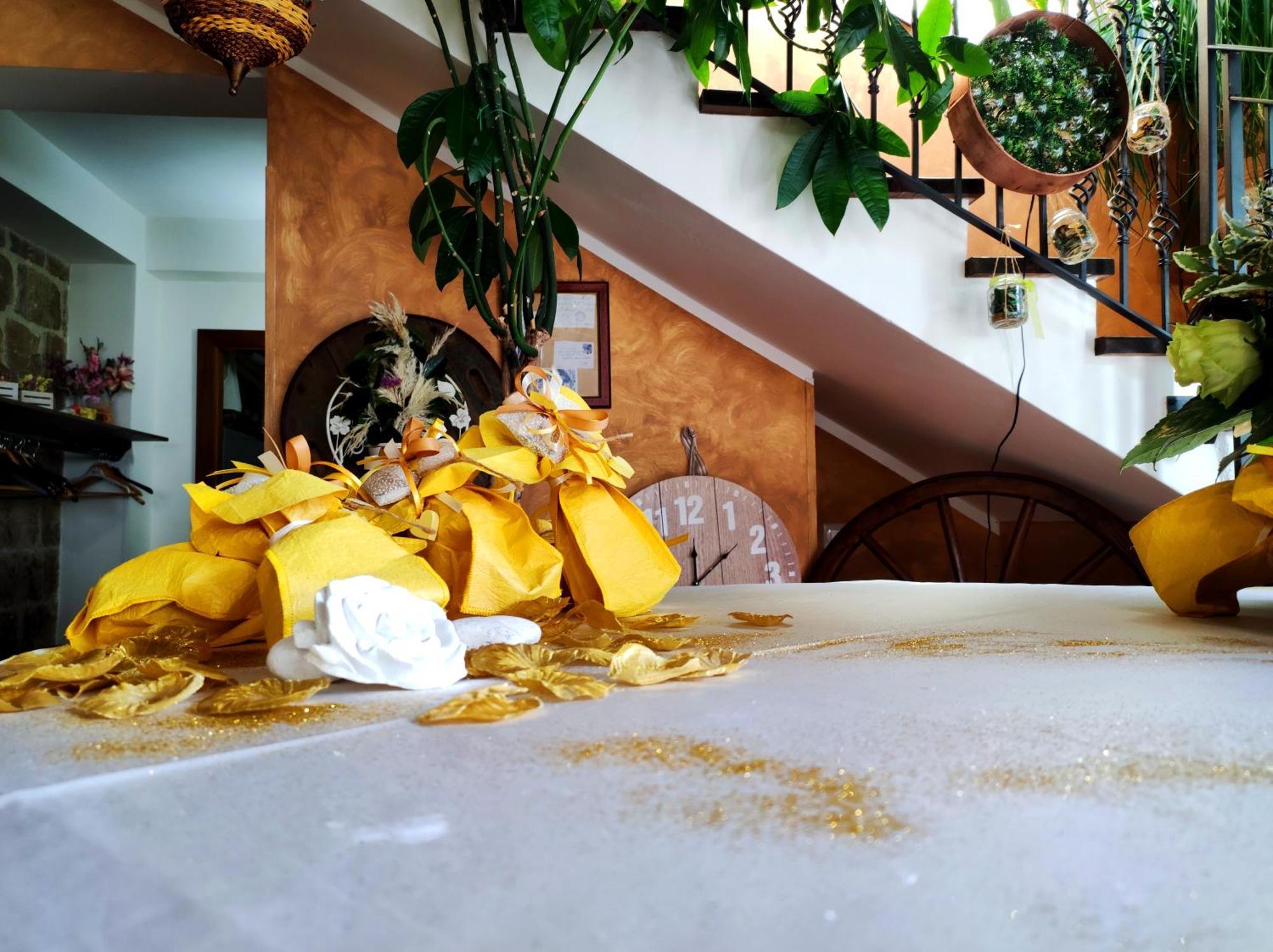 Hostal Borgo Patierno Conca della Campania Exterior foto
