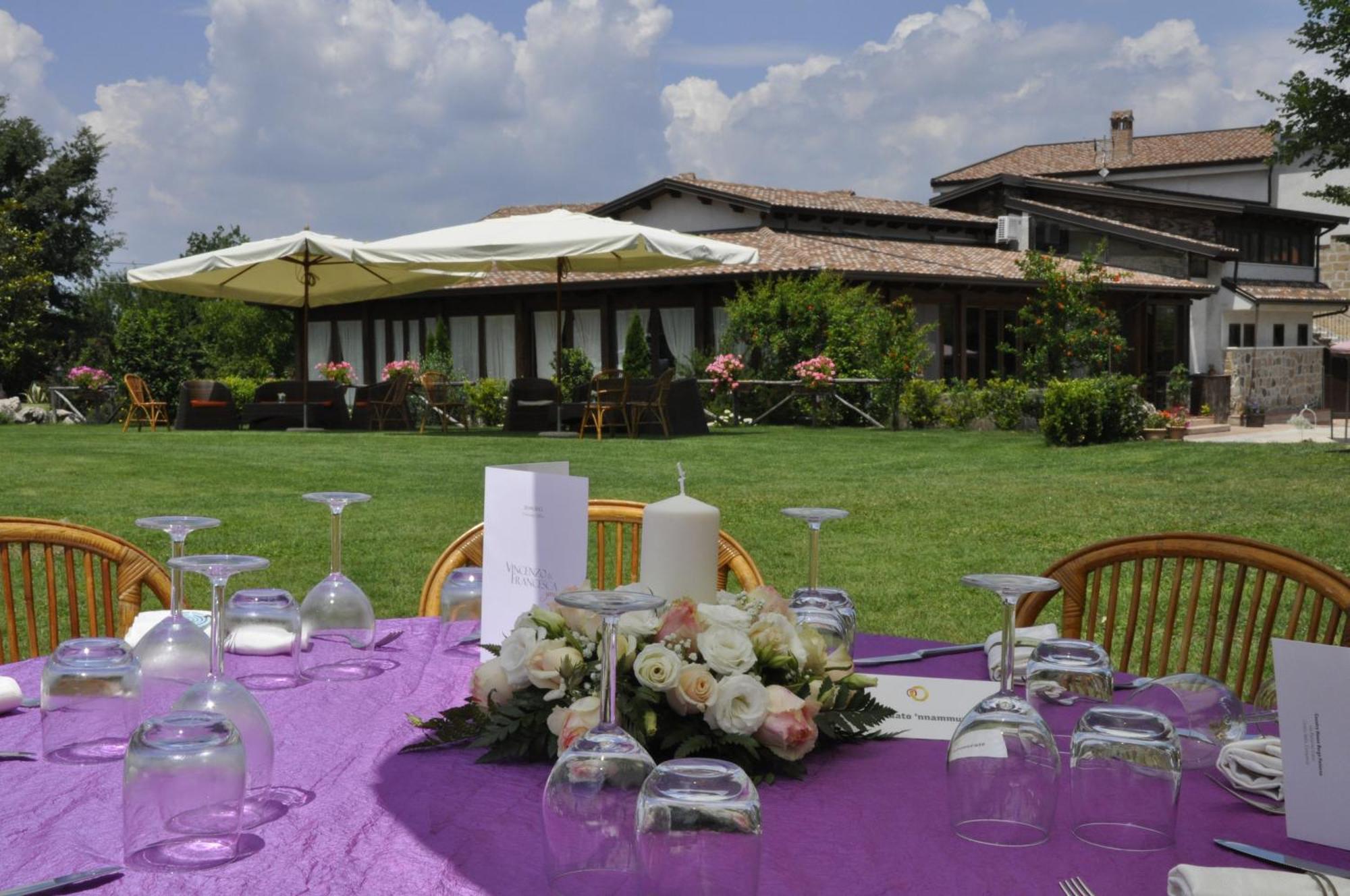 Hostal Borgo Patierno Conca della Campania Exterior foto