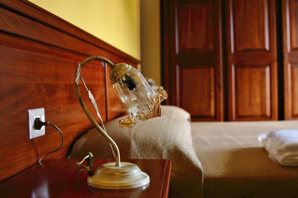 Hostal Borgo Patierno Conca della Campania Exterior foto