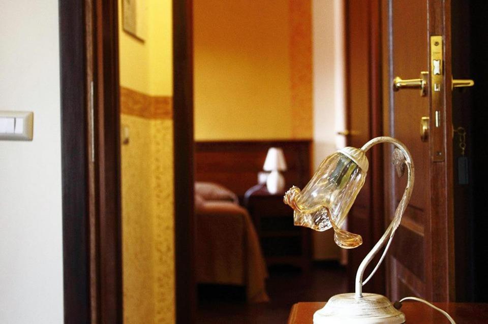 Hostal Borgo Patierno Conca della Campania Exterior foto